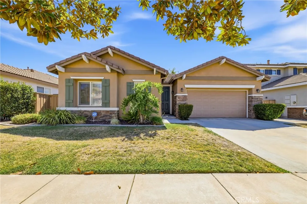 32077 Poppy Way Lake Elsinore, CA 92532