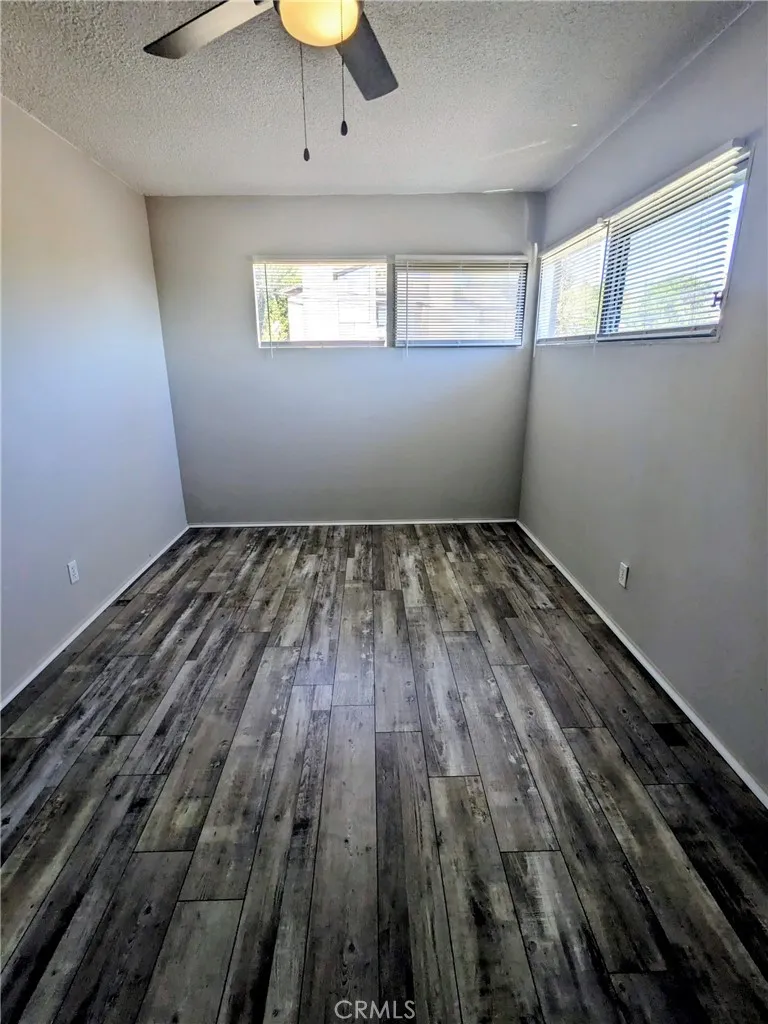 2237 Rose #C Signal Hill, CA 90755