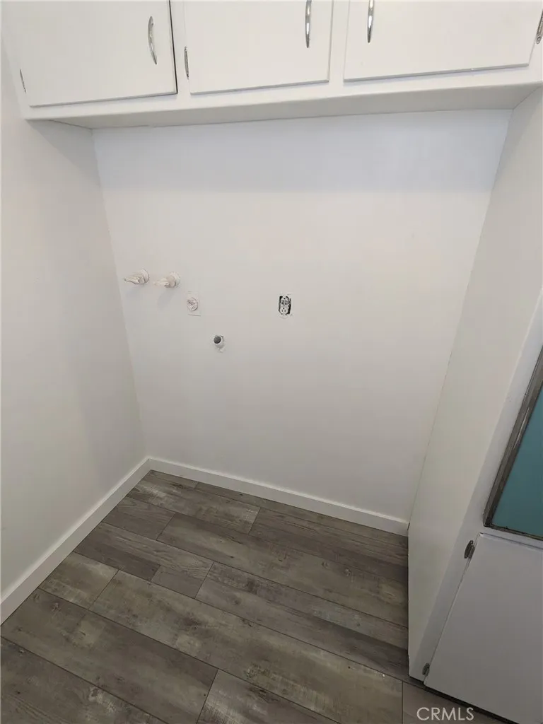 2237 Rose #C Signal Hill, CA 90755