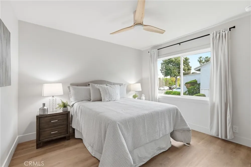 3675 Palo Verde Long Beach, CA 90808