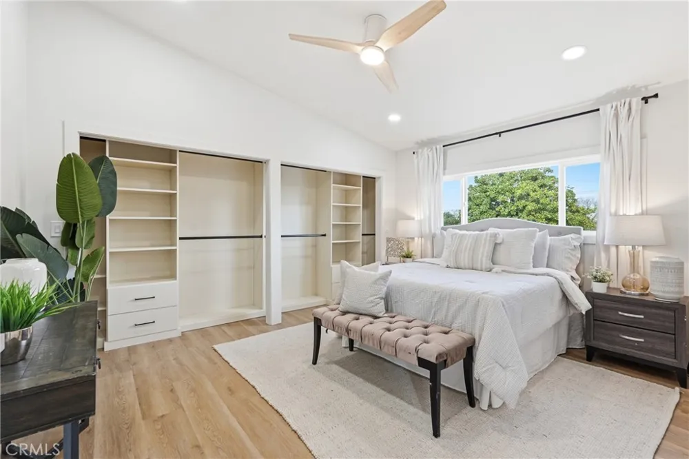 3675 Palo Verde Long Beach, CA 90808
