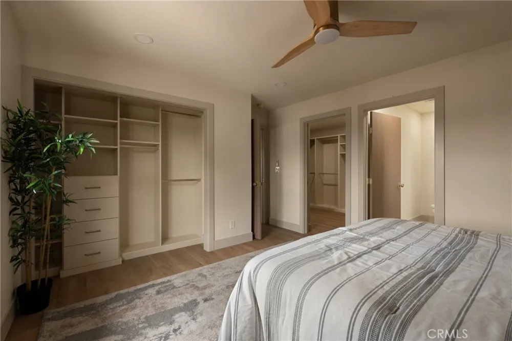 6829 E Parapet Long Beach, CA 90808
