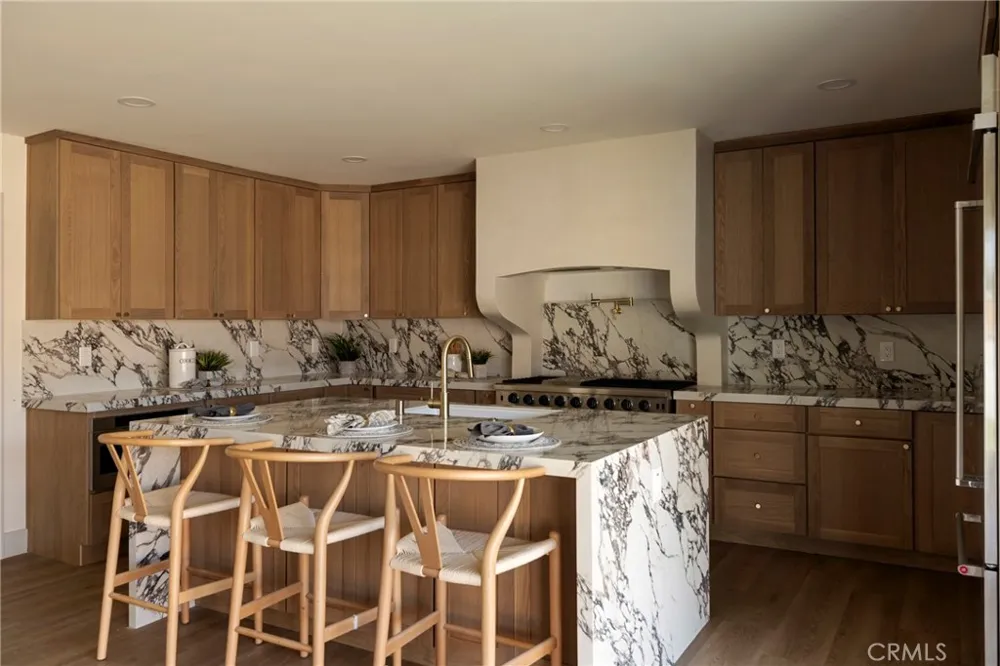 6829 E Parapet Long Beach, CA 90808