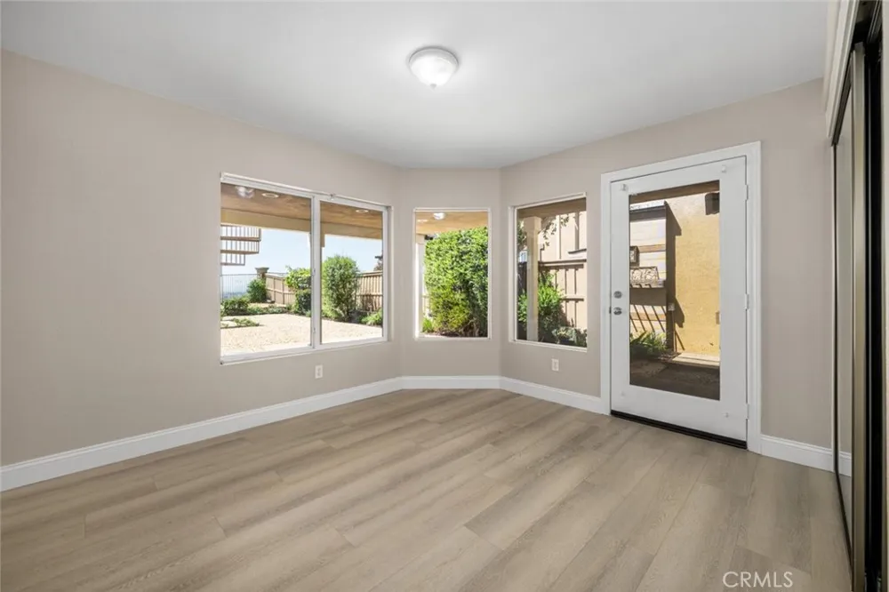 2212 Sea Ridge Signal Hill, CA 90755