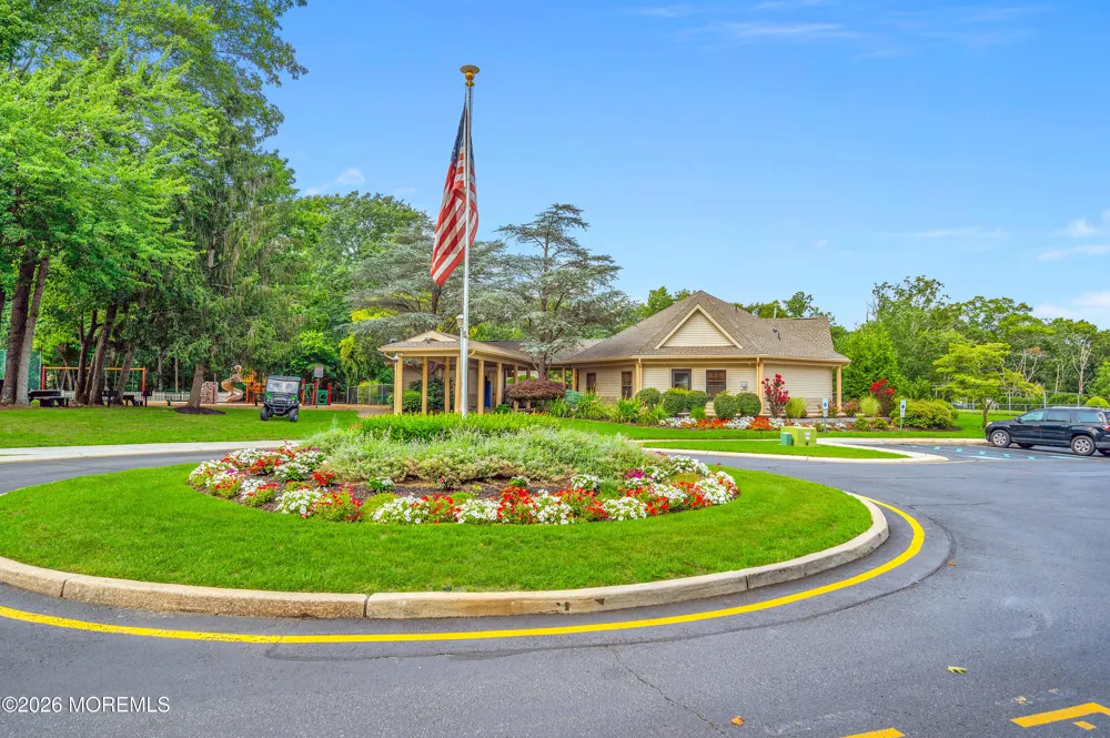 14 Whispering Oaks Way #14 Jackson, NJ 08527