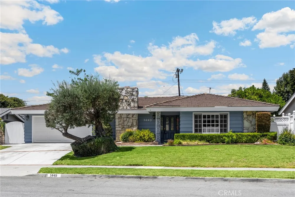 1449 La Canada Drive Brea, CA 92821