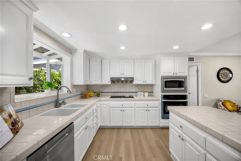 1449 La Canada Drive Brea, CA 92821