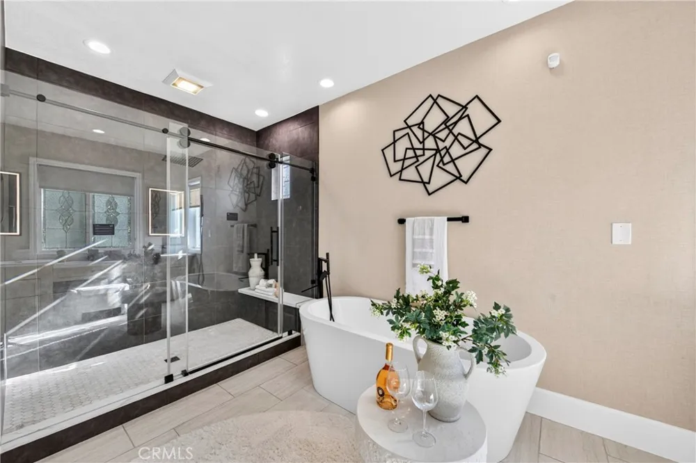2585 Sunflower Fullerton, CA 92835