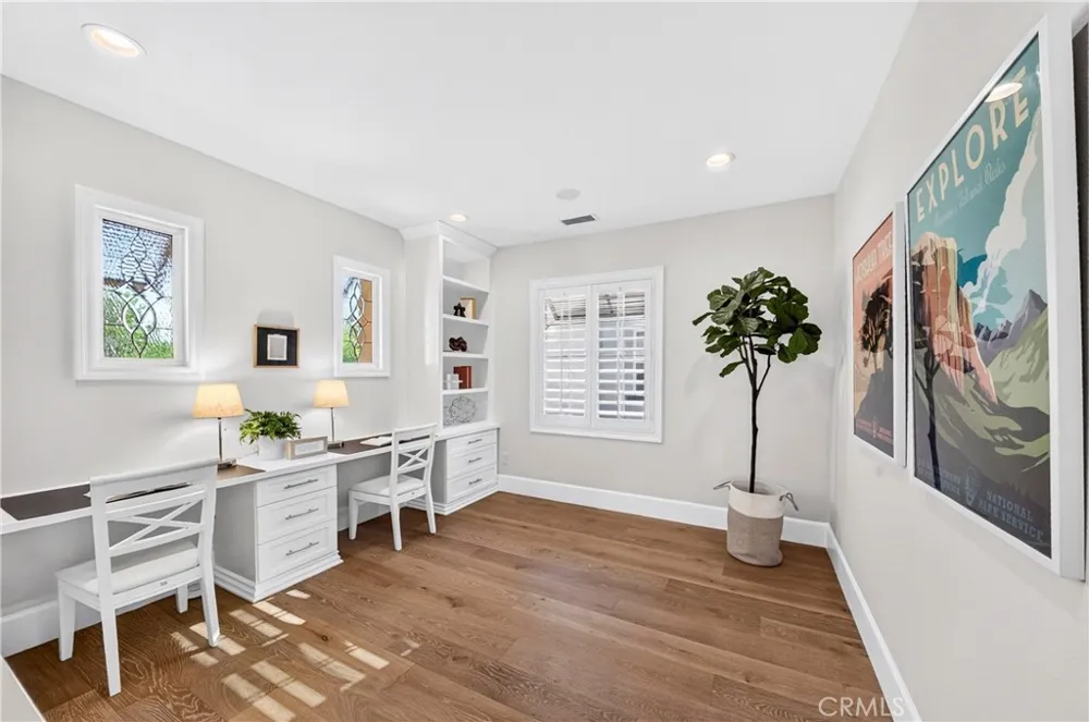 2585 Sunflower Fullerton, CA 92835