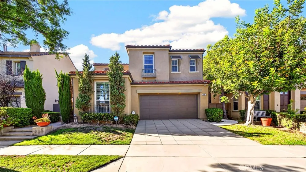 2585 Sunflower Fullerton, CA 92835