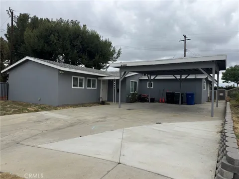 16305 Ladysmith