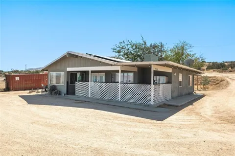 9459 Valley Vista