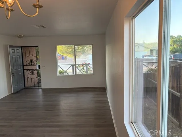 11747 Star Street Adelanto, CA 92301
