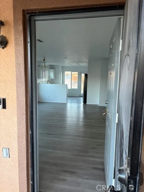 11747 Star Street Adelanto, CA 92301