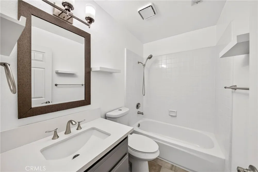 13410 Via Alicante Tustin, CA 92782