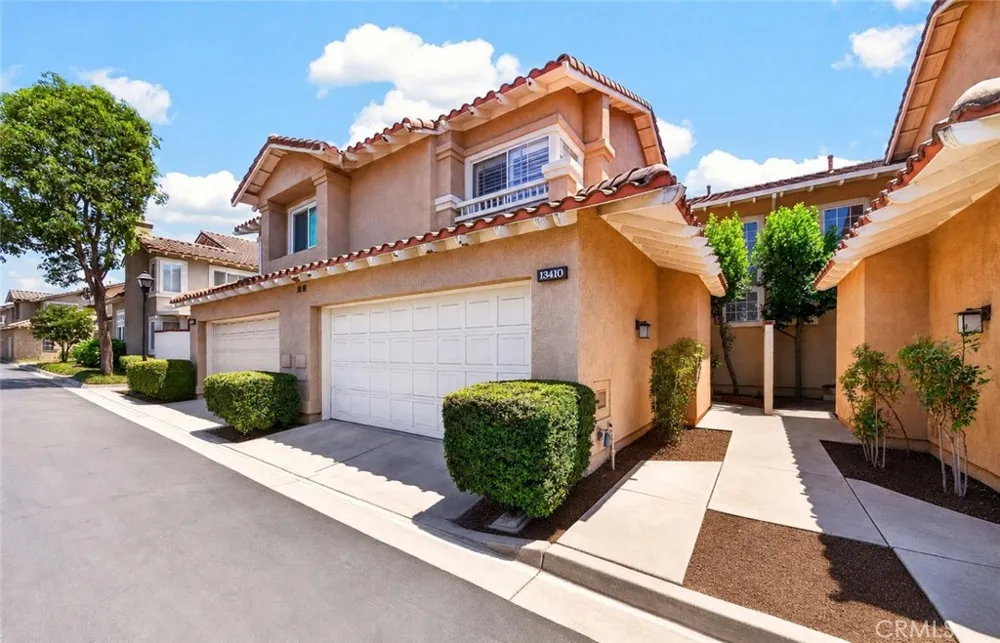 13410 Via Alicante Tustin, CA 92782