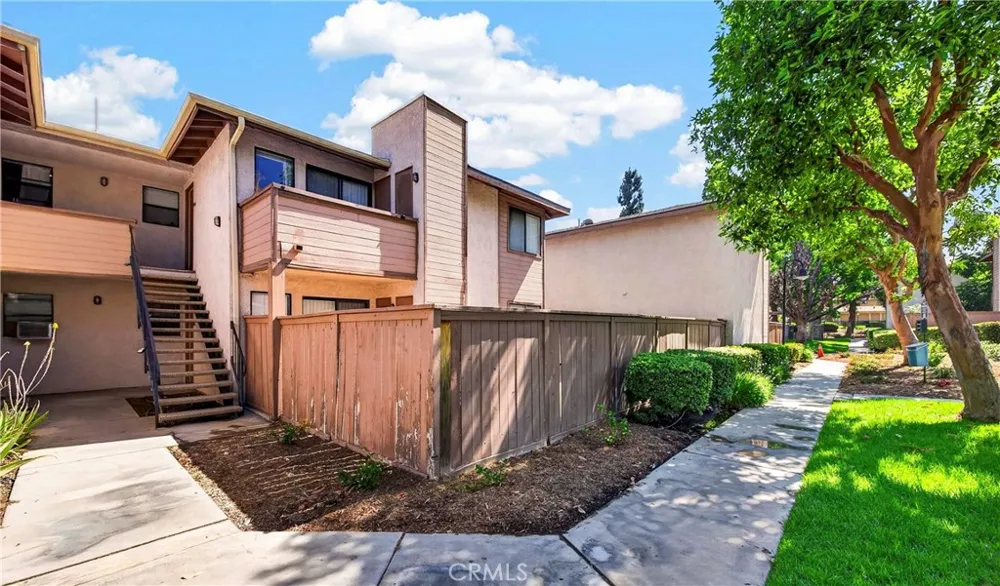 1315 Massachusetts Riverside, CA 92507