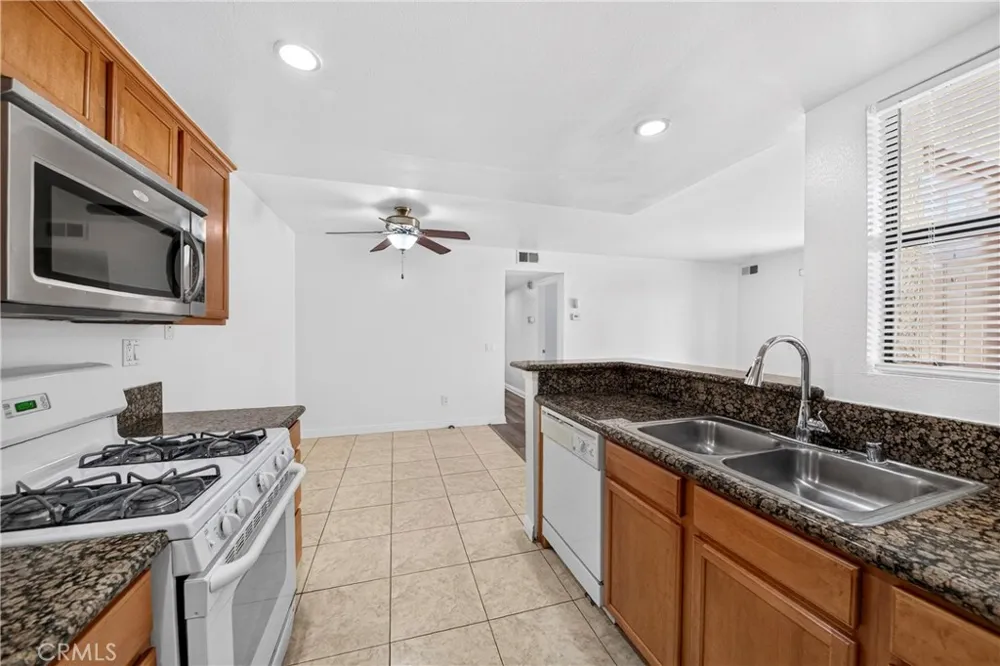 1315 Massachusetts Riverside, CA 92507