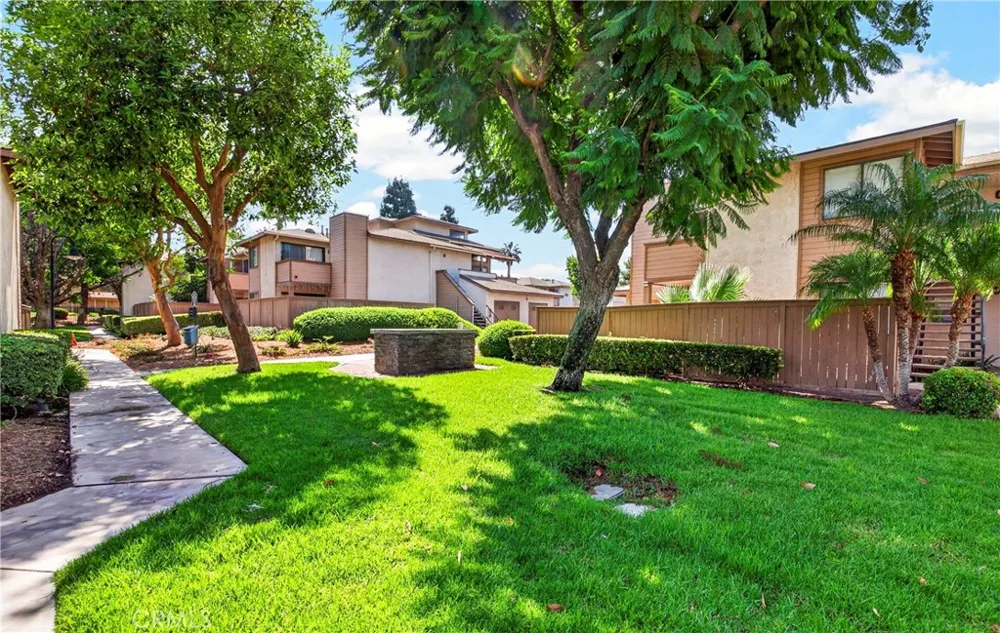 1315 Massachusetts Riverside, CA 92507
