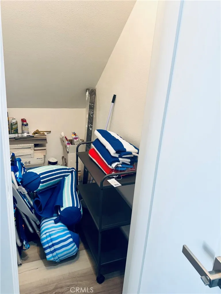 711 Pacific Coast #206 Huntington Beach, CA 92648