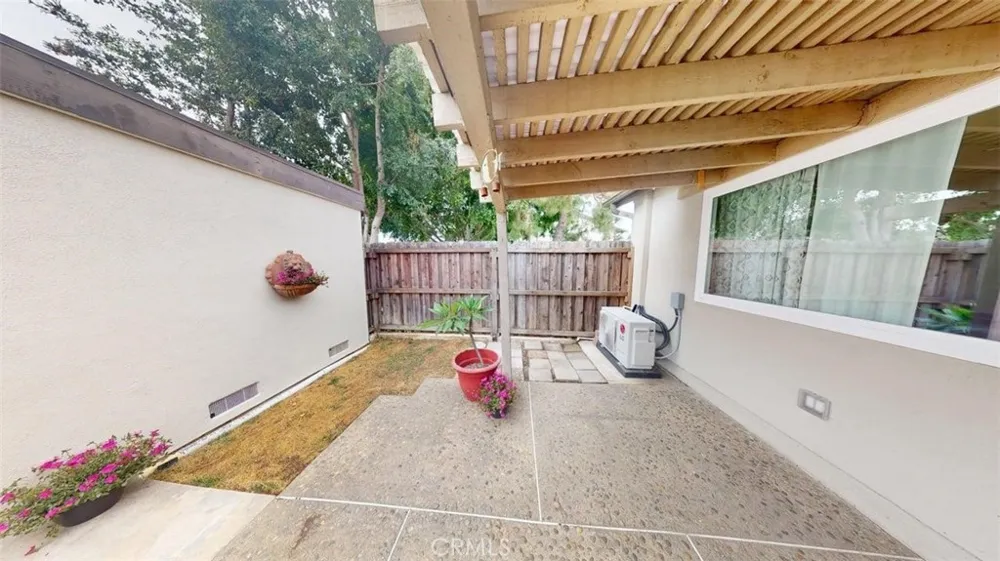 11043 Sherman Way Stanton, CA 90680