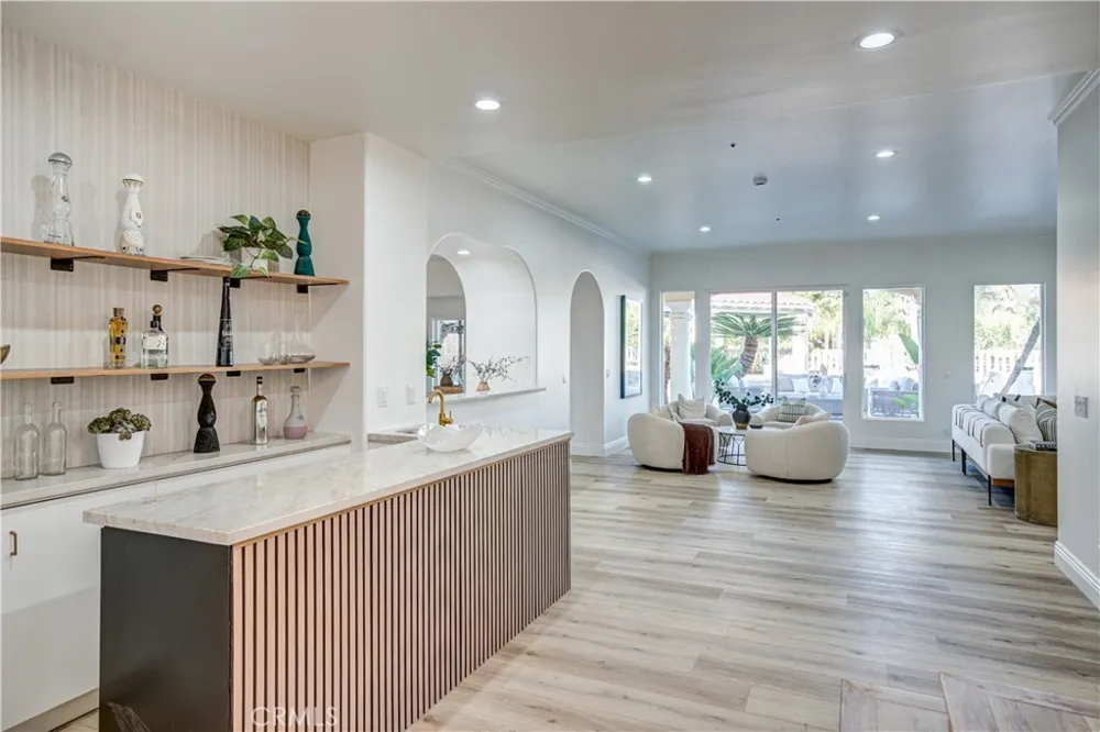27612 Fargo Laguna Hills, CA 92653