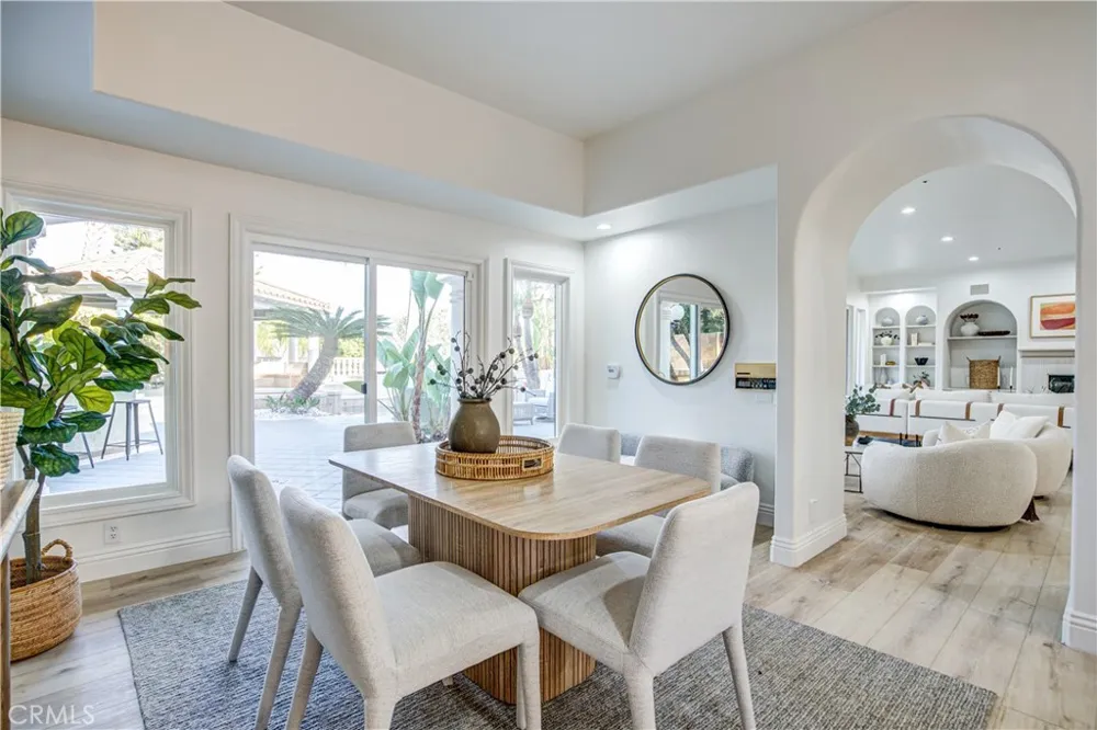 27612 Fargo Laguna Hills, CA 92653