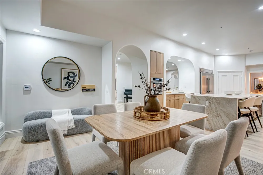 27612 Fargo Laguna Hills, CA 92653