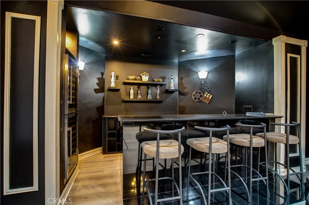 27612 Fargo Laguna Hills, CA 92653