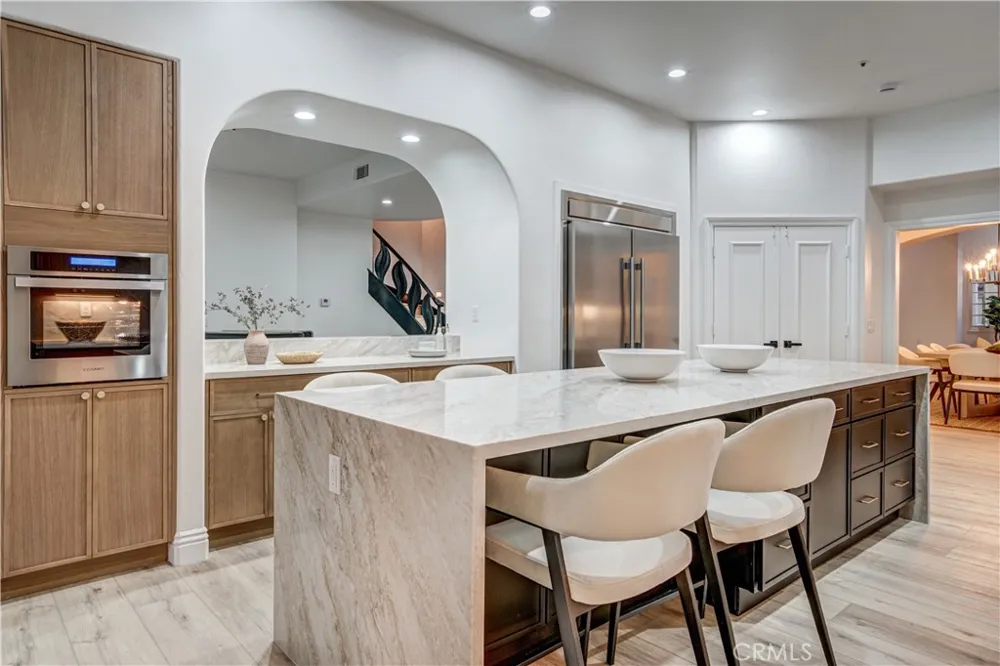 27612 Fargo Laguna Hills, CA 92653