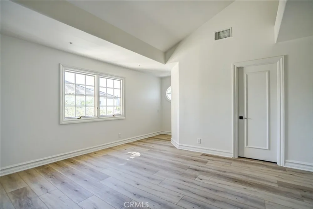 27612 Fargo Laguna Hills, CA 92653