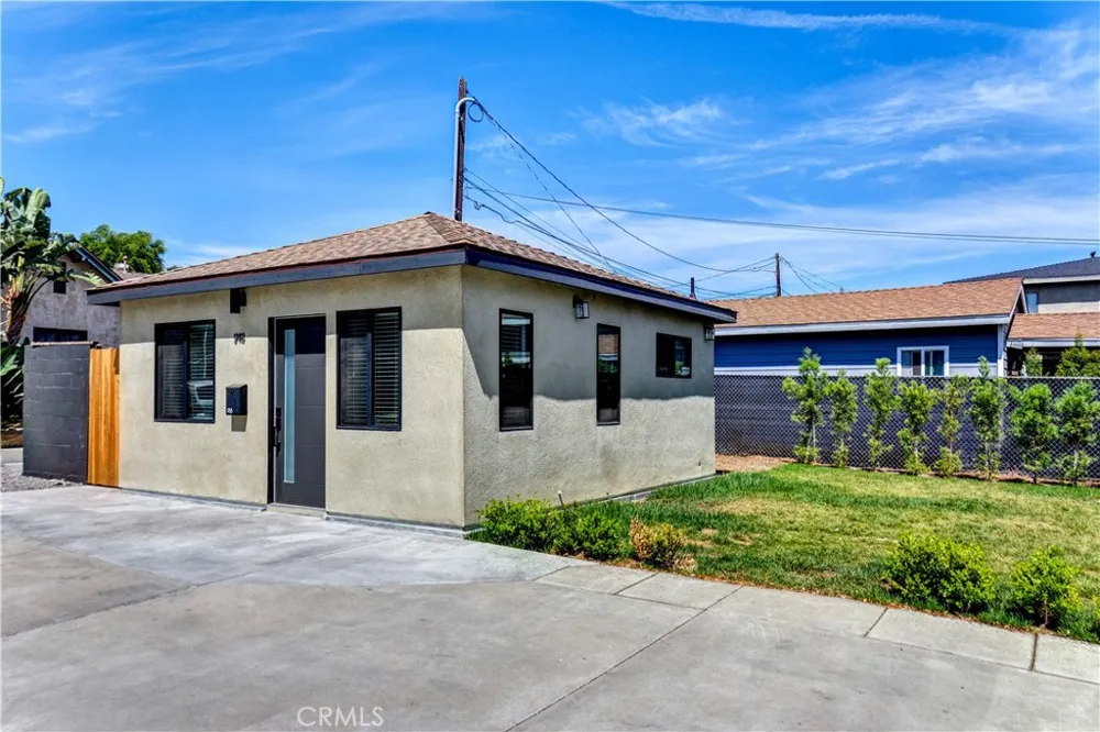 918 Enid Avenue Azusa, CA 91702