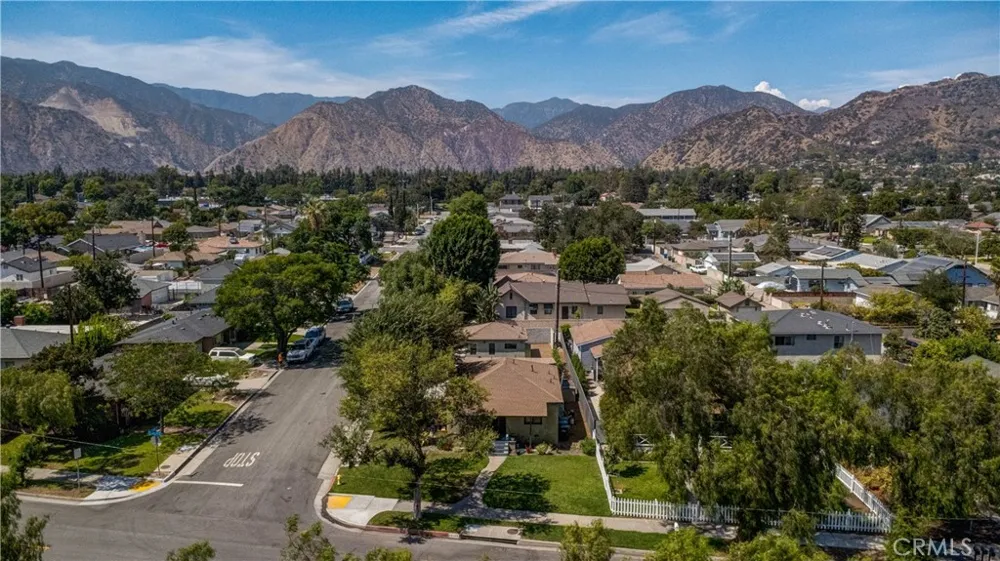 918 Enid Avenue Azusa, CA 91702