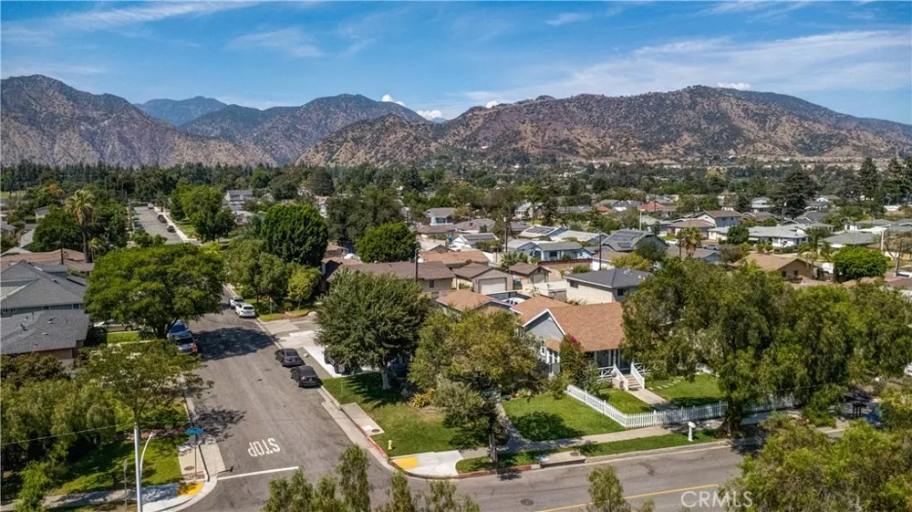 918 Enid Avenue Azusa, CA 91702