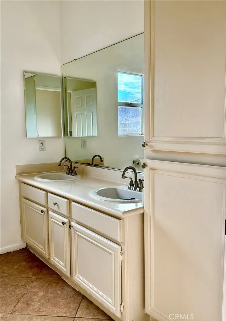 3928 Rushmore Court Hemet, CA 92545