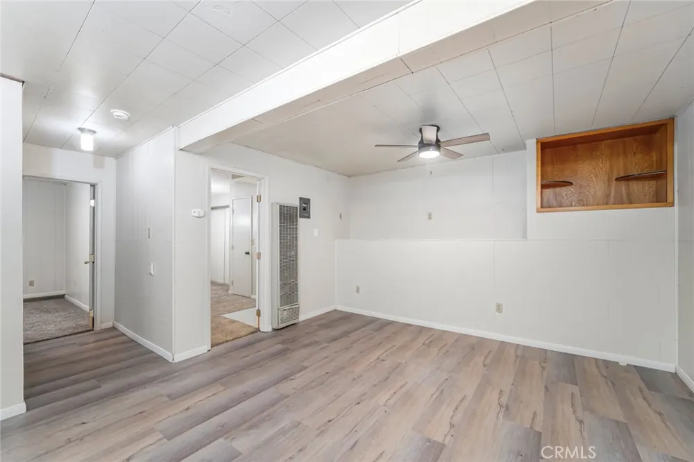 771 Woodland Crestline, CA 92325
