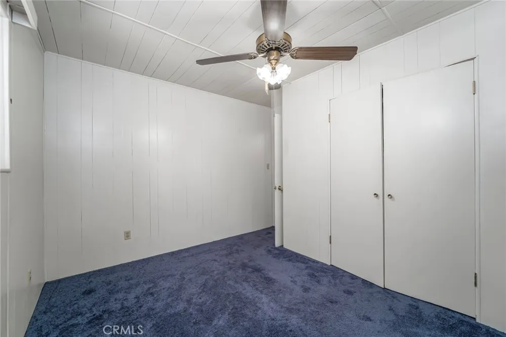 771 Woodland Crestline, CA 92325