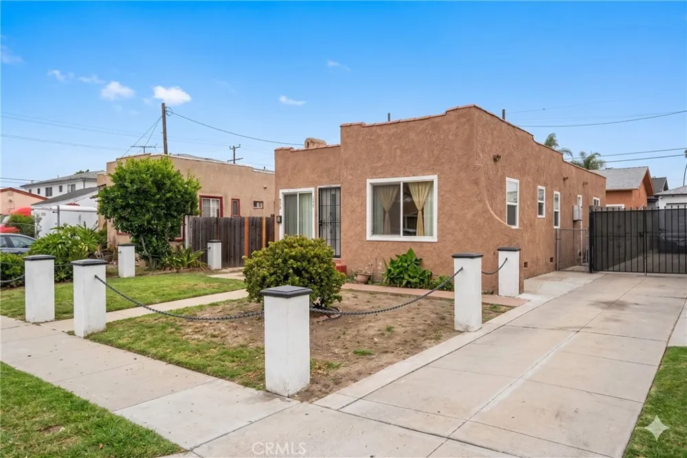 514 W 105th Los Angeles, CA 90044