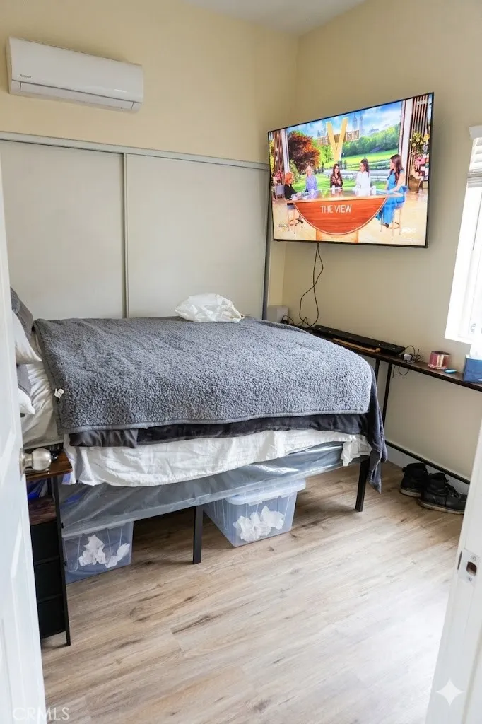 514 W 105th Los Angeles, CA 90044