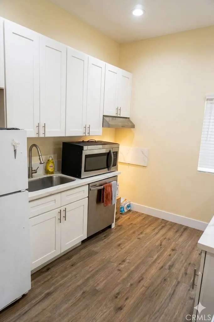514 W 105th Los Angeles, CA 90044