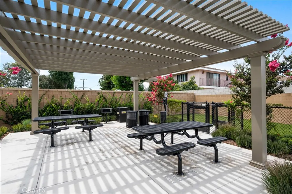 11448 Artesia Artesia, CA 90701
