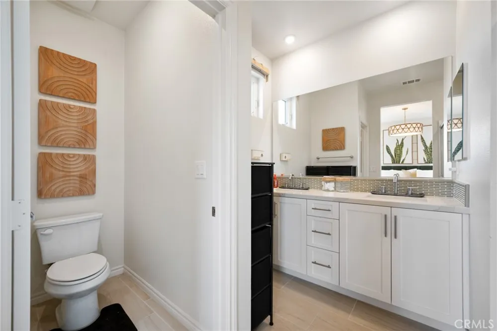 11448 Artesia Artesia, CA 90701