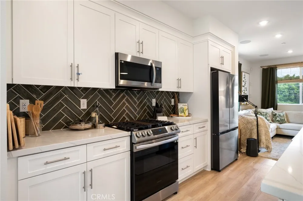 11448 Artesia Artesia, CA 90701