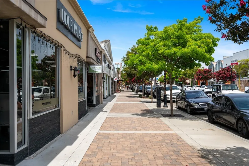 11448 Artesia Artesia, CA 90701