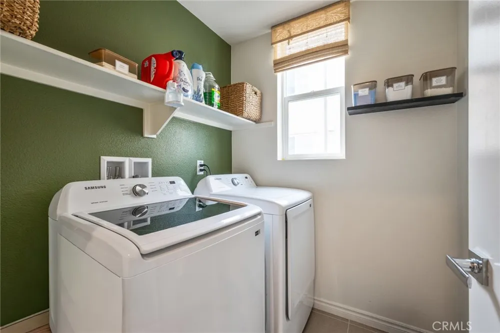 11448 Artesia Artesia, CA 90701