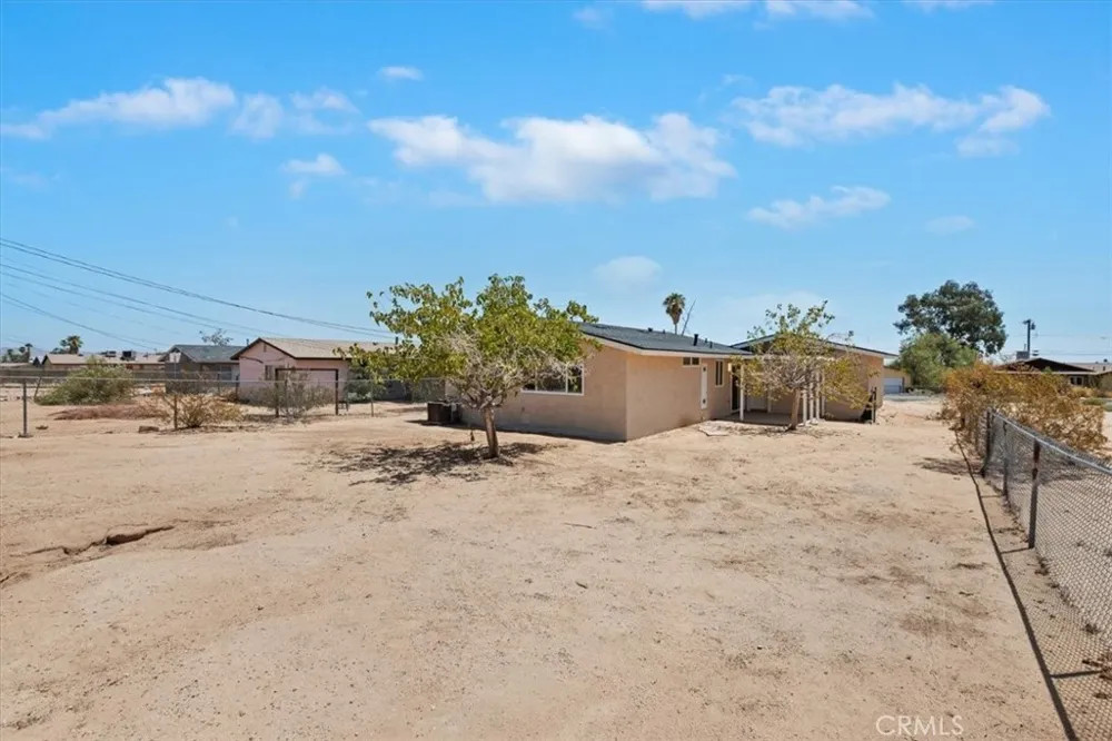 5566 Daisy 29 Palms, CA 92277