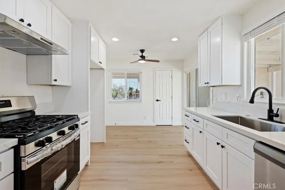 5566 Daisy 29 Palms, CA 92277