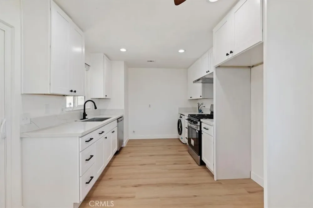 5566 Daisy 29 Palms, CA 92277