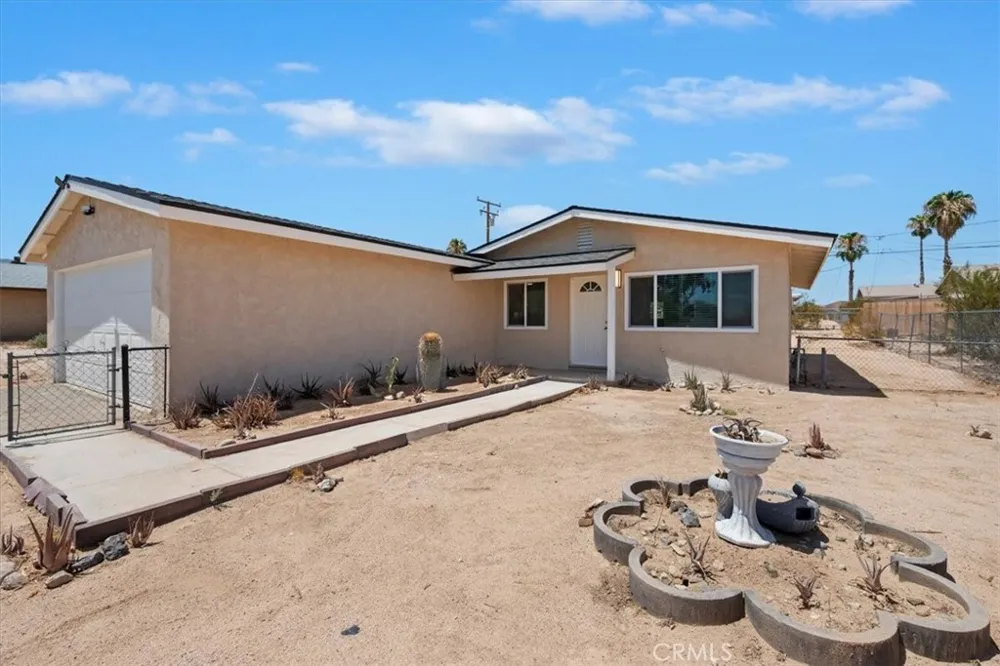 5566 Daisy 29 Palms, CA 92277