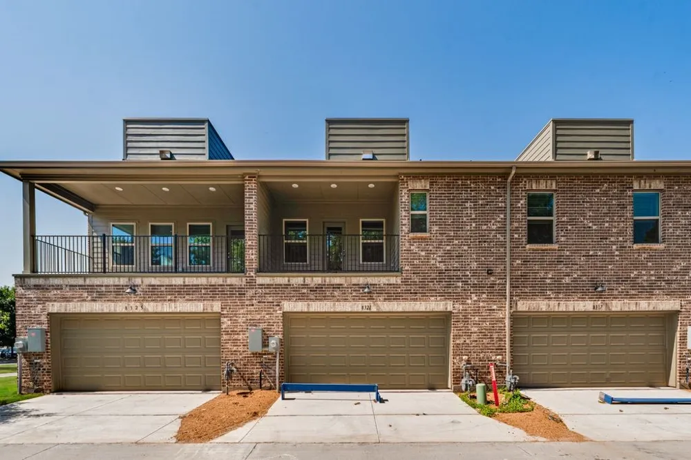 8321 Bayside Drive Rowlett, TX 75088